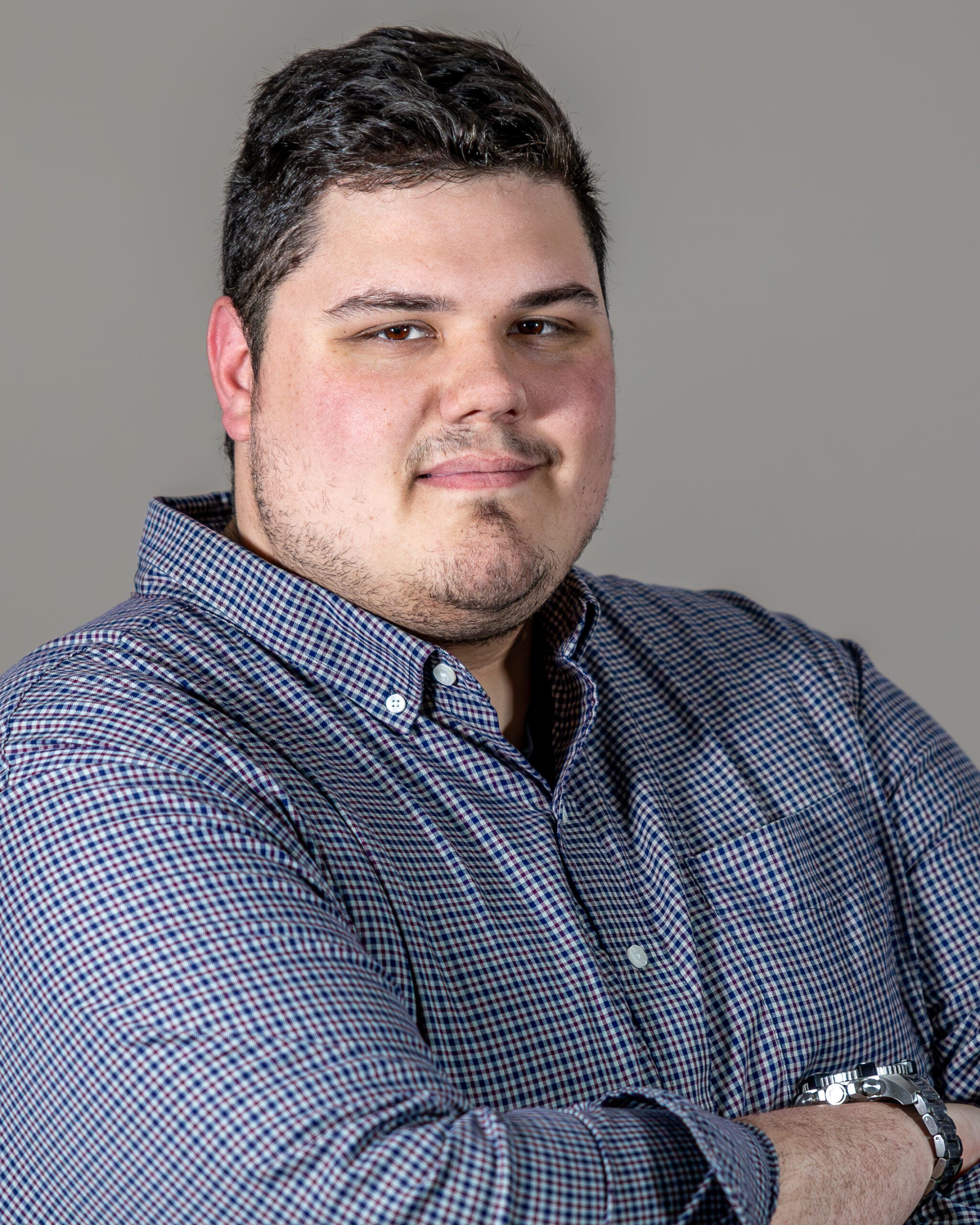 Headshot of Dominic Alunni, Social Media Manager, focused and experienced in crafting high-converting digital content